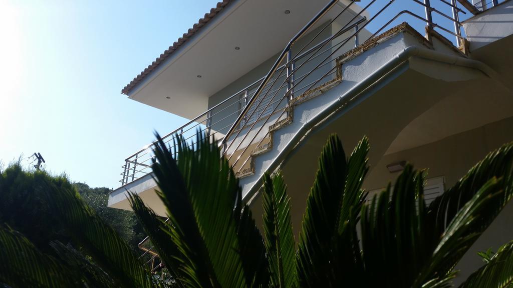 La Sirenetta Residence Sívota Esterno foto